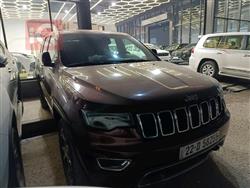 جیپ گراند شیرۆکی